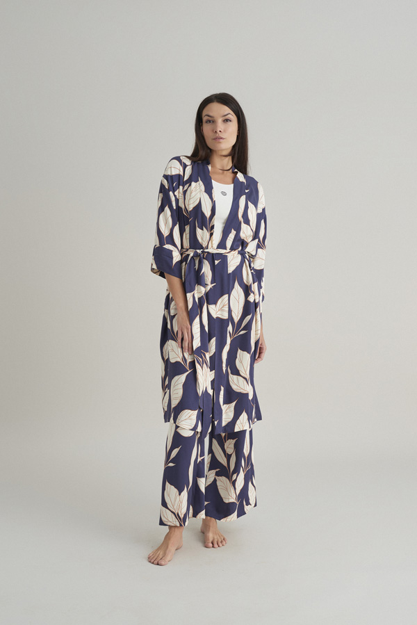 Blue leaves Kimono