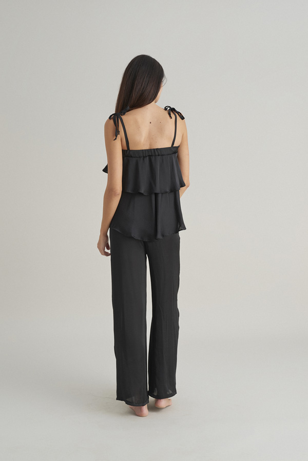 Wavy black pants 